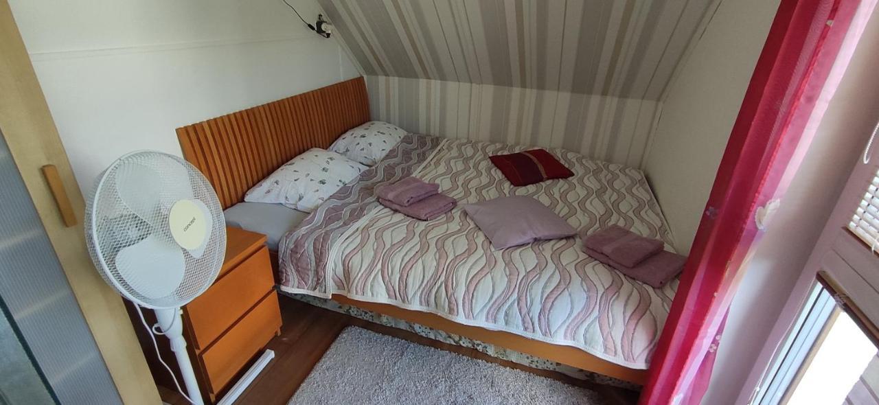 Chata Marecek - V Lesni Osade U Reky Luznice Skalice Luaran gambar